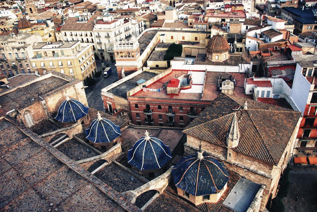 Singularstays Plaza Redonda Валенсия Екстериор снимка